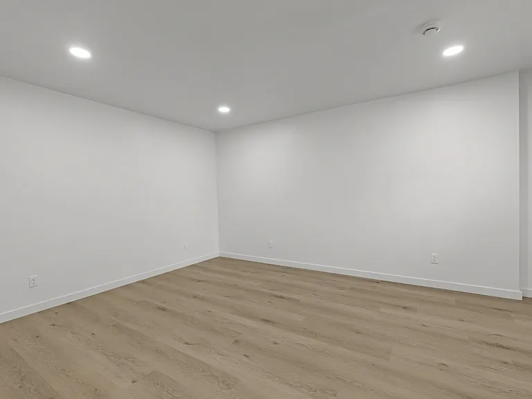 3935 Louisiana St #1/2 — Photo 5