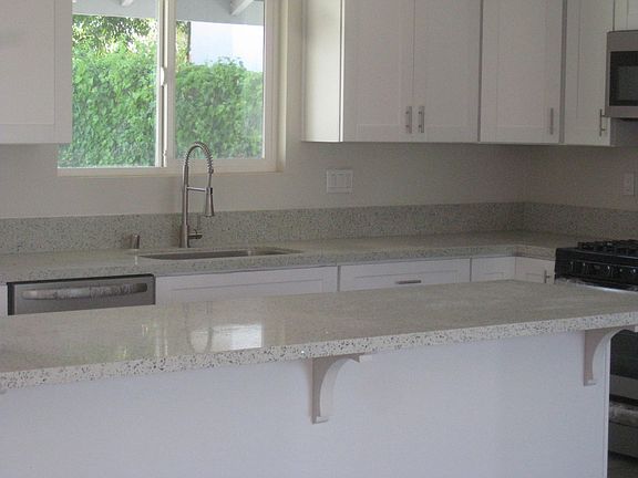 Kitchen with Island
