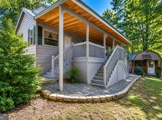 76 Stag Leap Dr, Cleveland, GA 30528