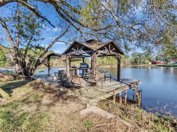 26466 Fm 362 Rd, Waller, TX 77484