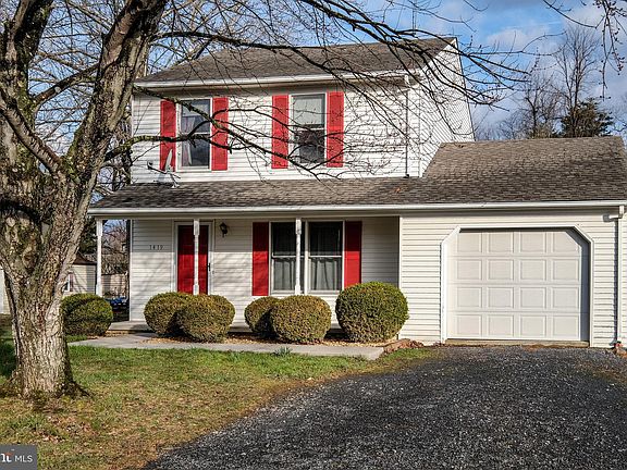4th image of 1419 River Ct
