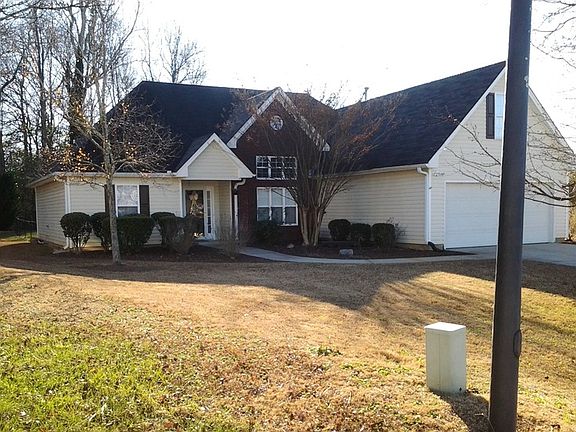 2nd image of 3745 Aristocrat Ct