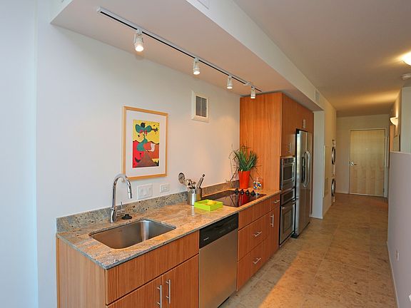 model (unit is gray theme)