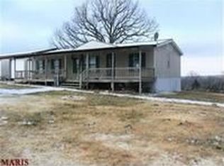 2924 Argo Rd, Bourbon, MO 65441