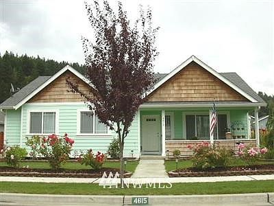 1st image of 4615 154 Avenue Ct E