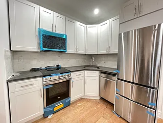 Rented by Silver Line Realty Group NY LLC