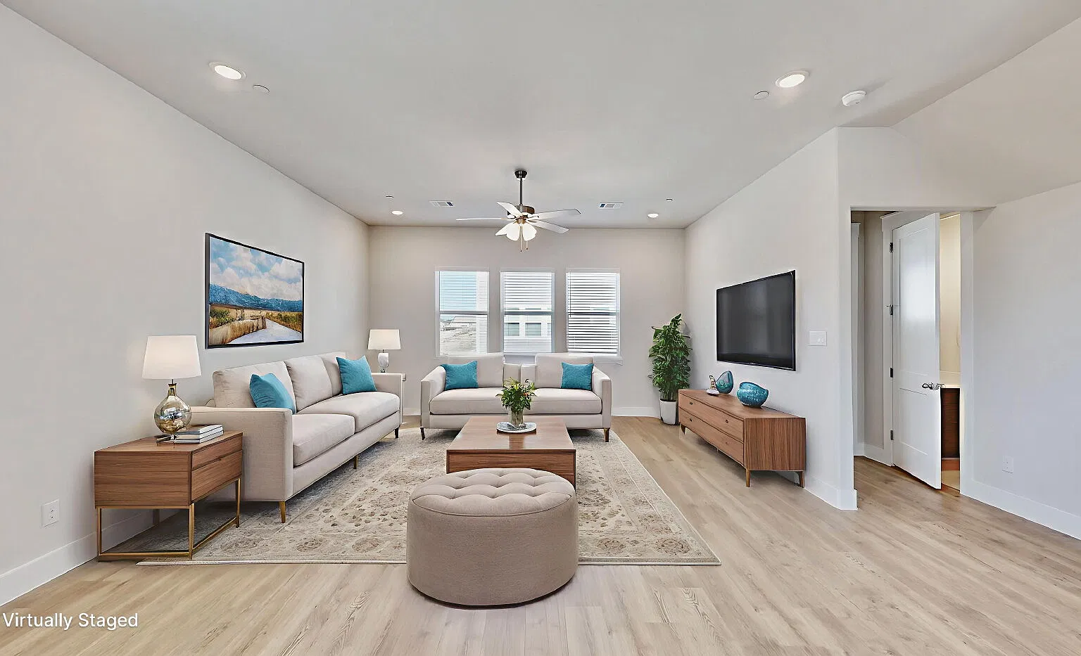 3 bed, 3.5 bath, 2361 sqft, $3,250 — Photo 2