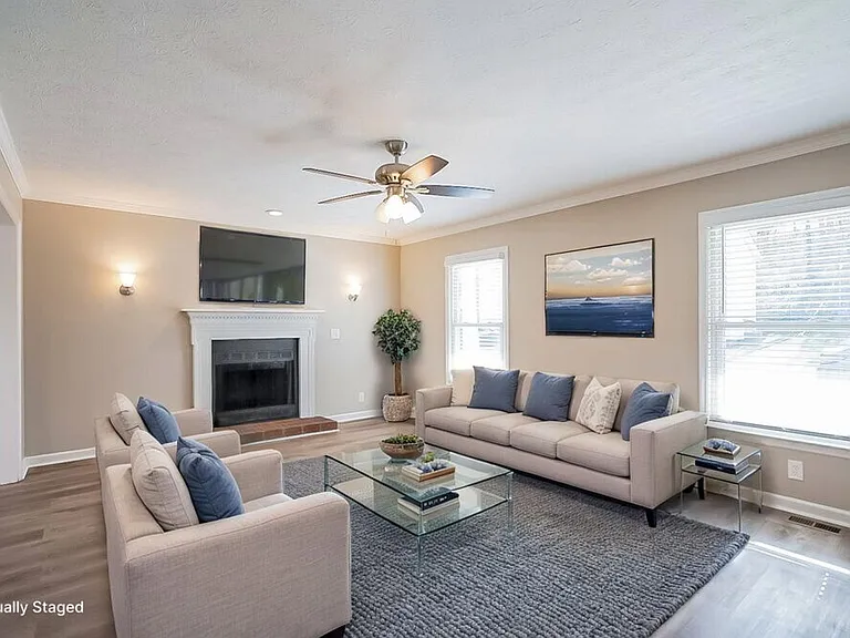 5428 Village Way — Photo 4