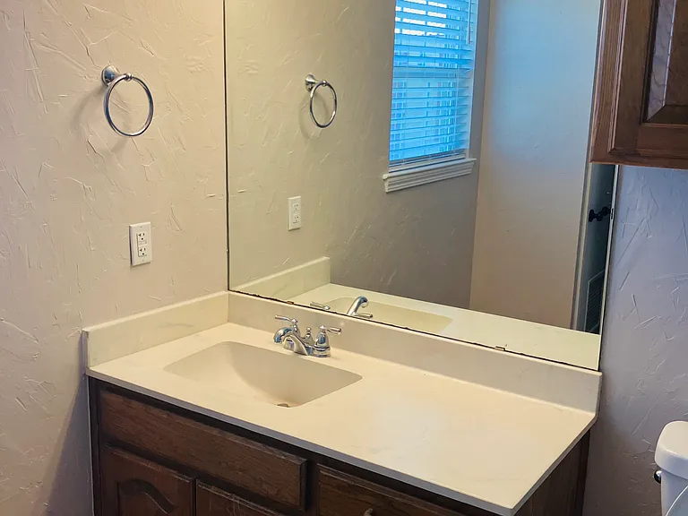 307 Walker Ln — Photo 13