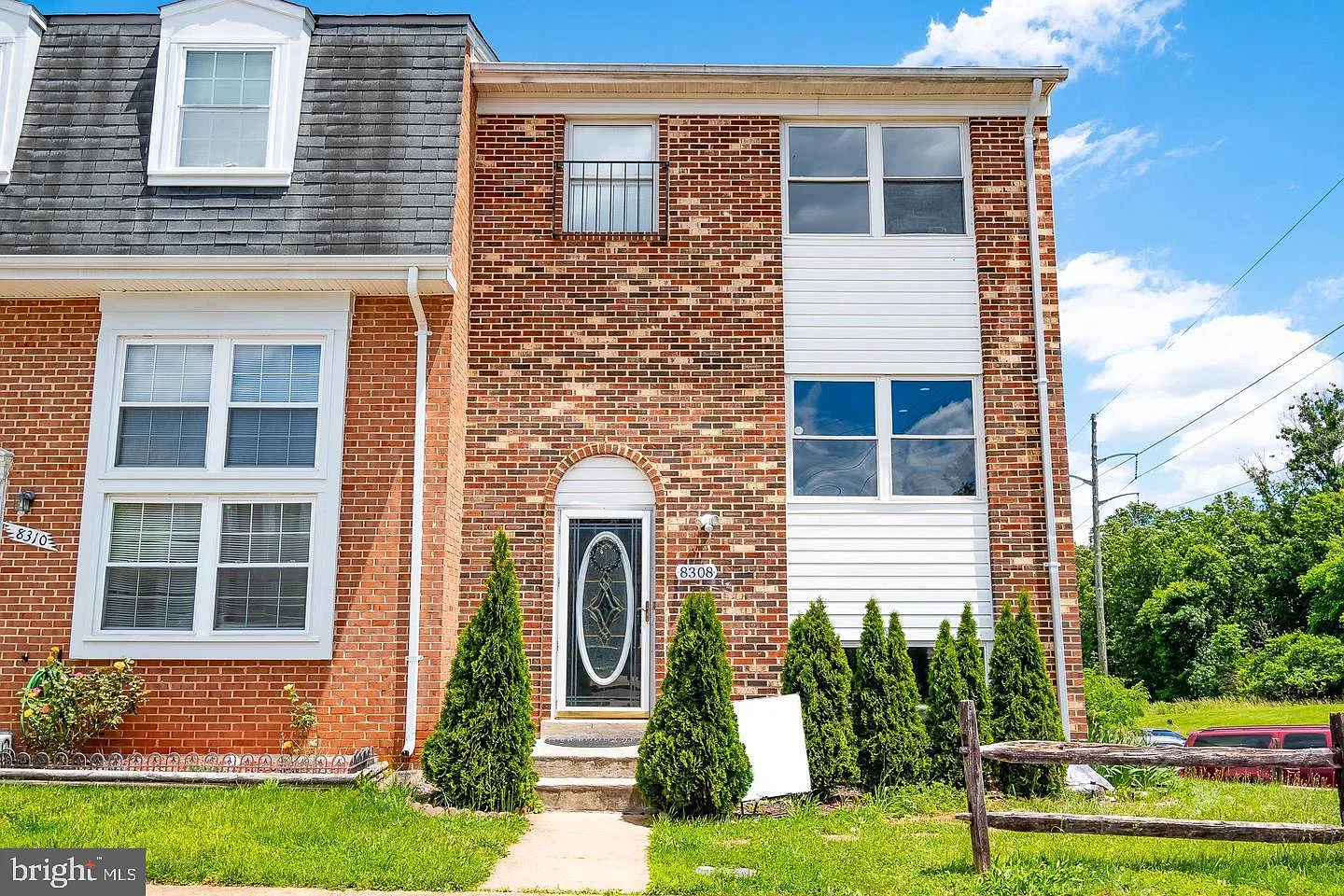 4 bed, 3.5 bath, 1440 sqft, $3,150 — Photo 4