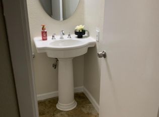 510 Foothill Dr ROOM 675, Vallejo, CA 94591