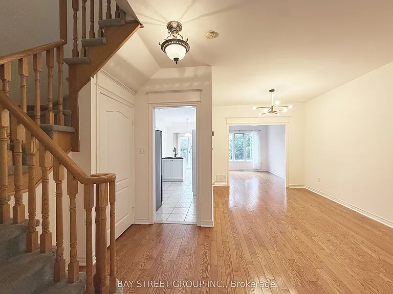 162 Denise Cir — Photo 5