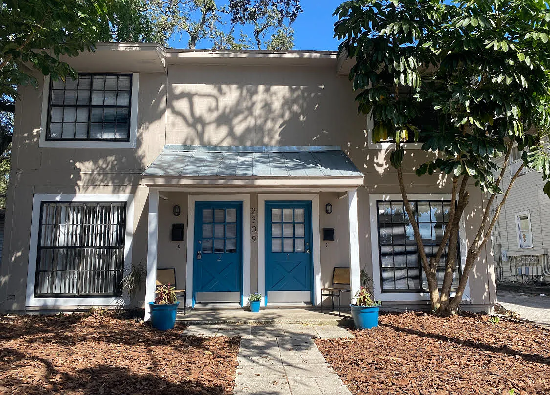 Primary Photo - 2309 W Azeele St #2