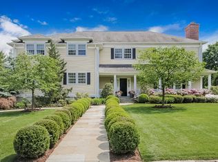 34 Meadow Rd, Scarsdale, NY 10583