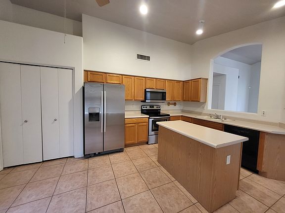 5th image of 6914 W Phelps Rd