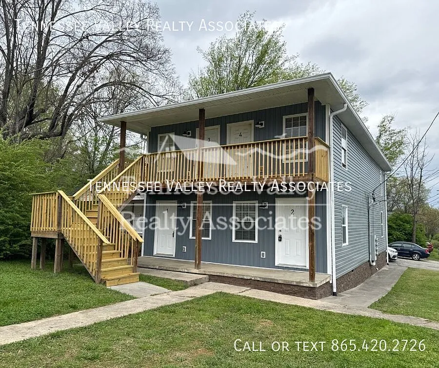 All New! Renovated, Move In Ready 1 Bed/1 Bath Convenient To Downtown And I-40! — Photo 1