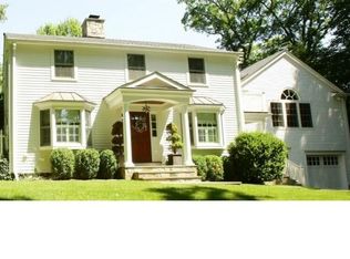 204 Tokeneke Rd, Darien, CT 06820