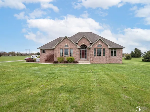 3340 Reinhardt Rd, Monroe, MI 48162