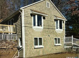 61 Tankerhoosen Rd, Vernon Rockville, CT 06066