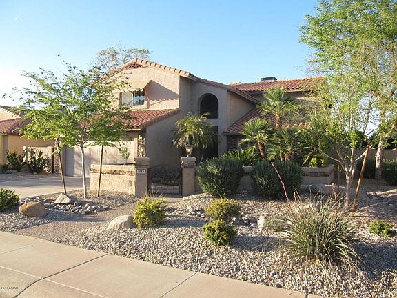 2nd image of 1948 E Buena Vista Dr