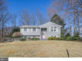 50 Saratoga Rd, Stratford, NJ 08084
