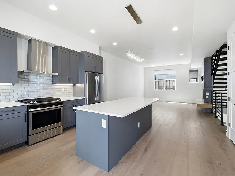 4100 E Iliff Ave #10 — Photo 8