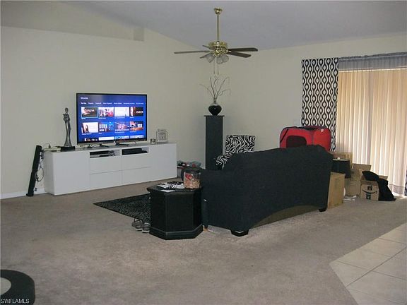 3rd image of 2716 SW 12th Pl