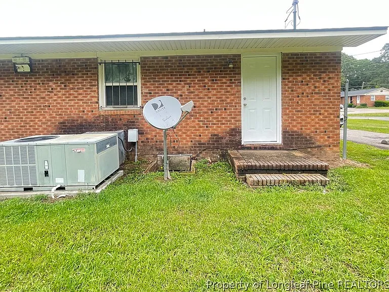 4959A Fieldcrest Dr — Photo 12