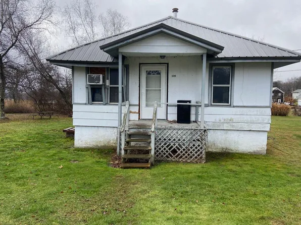 109 6th St, Stump Creek, PA 15863