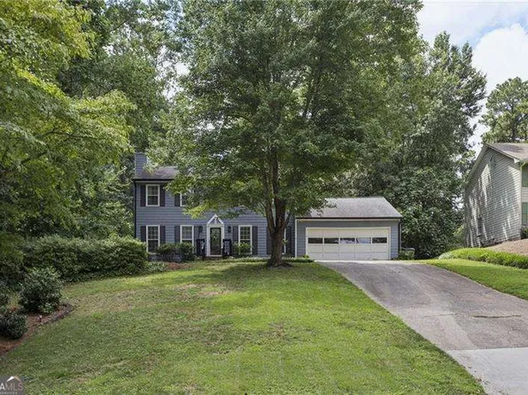 4550 Queen Anne Ct SE, Mableton, GA 30126