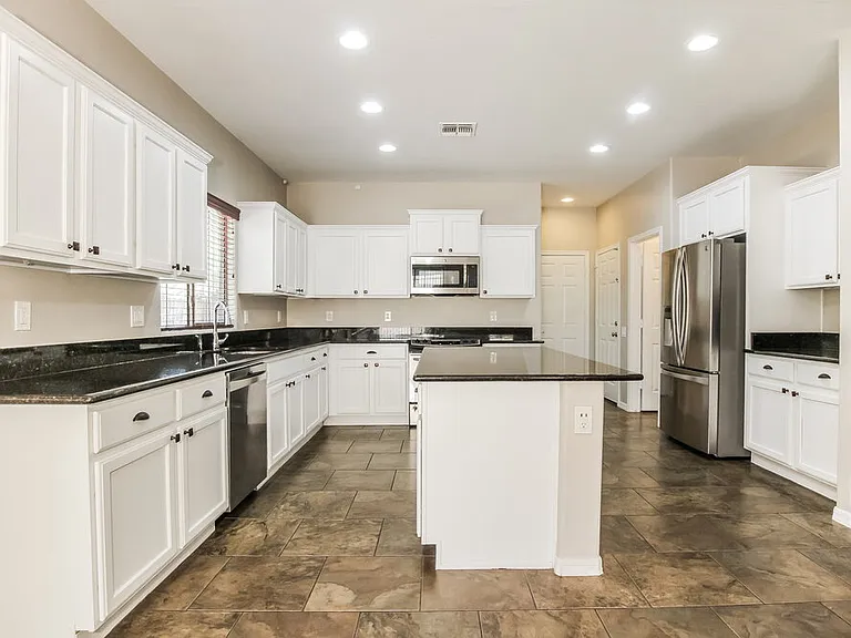 26681 N Babbling Brook Dr — Photo 8