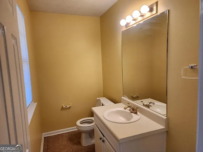 8306 Mountain Pass — Photo 4