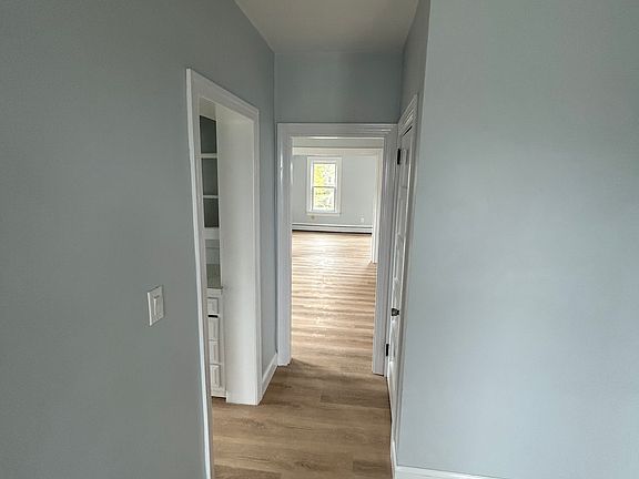 5th image of 644-648 King Philip St #2