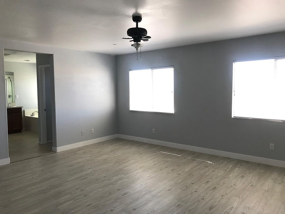 1st image of 11161 Scarlet Ave