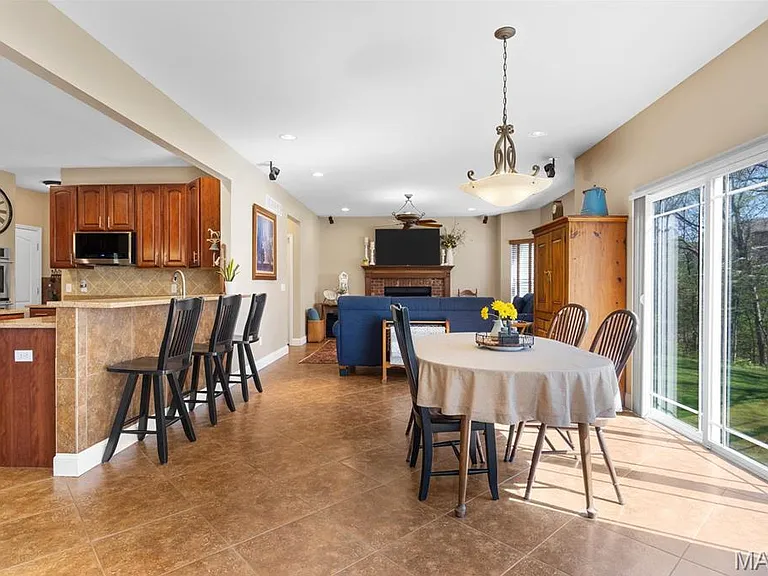 26 Milton Brennan Manor Ct — Photo 30