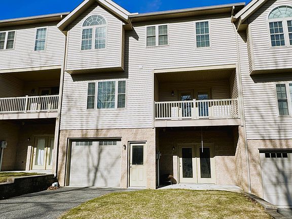 2nd image of 805 Barclay Dr