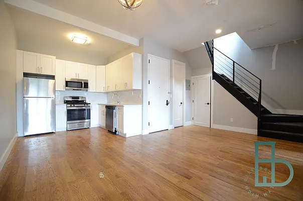 Rented by Brooklyn High Rise LLC | media 19