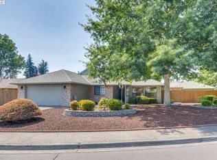 5961 NE Ray Cir, Hillsboro, OR 97124