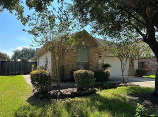 1306 Modena Dr, Pearland, TX 77581