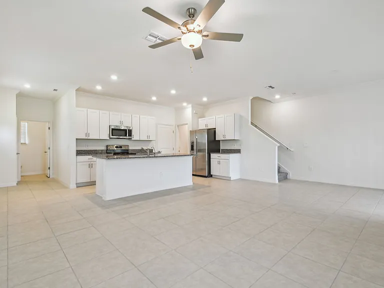 8938 Gallantree Pl — Photo 2