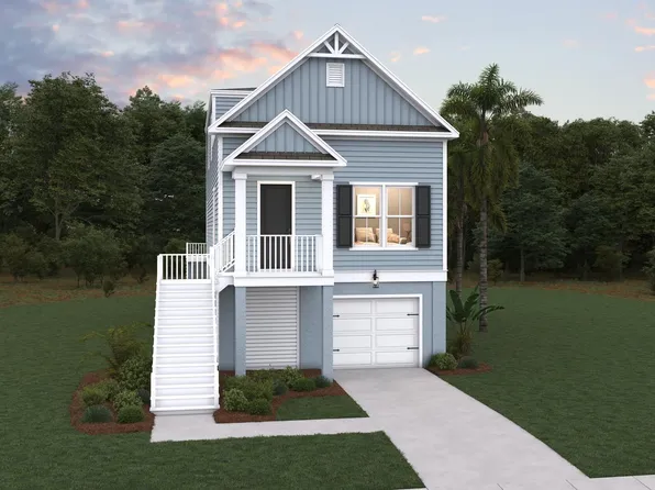 2 Longtown Dr, Hanahan, SC 29410