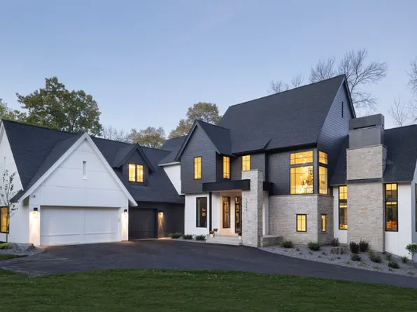 4435 N Shore Dr, Mound, MN 55364