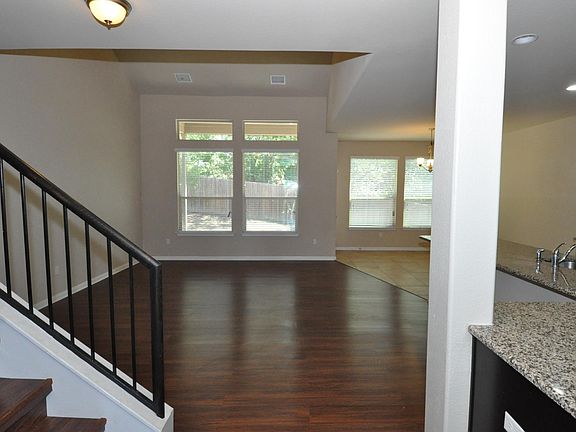4th image of 10909 Bruneau Trl