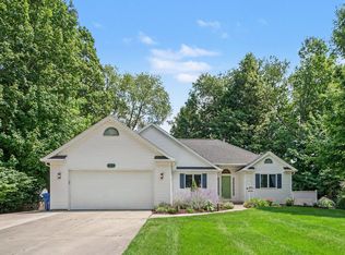 1466 Coolidge Ave, Kalamazoo, MI 49006