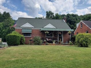 503 Scene Ridge Rd, McKeesport, PA 15133