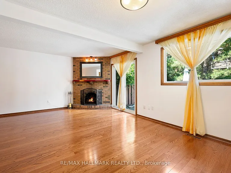 154 Robert Hicks Dr — Photo 15