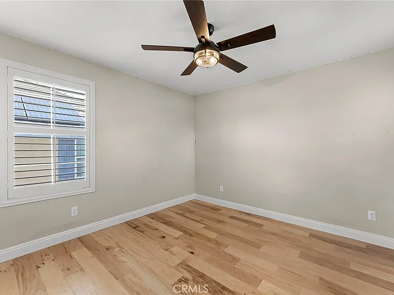 27425 Blackstone Rd — Photo 17