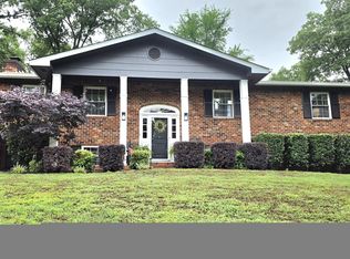 7627 Nadick Ln, Hixson, TN 37343