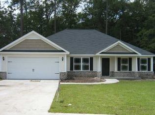 60 Barksdale Dr, Rincon, GA 31326