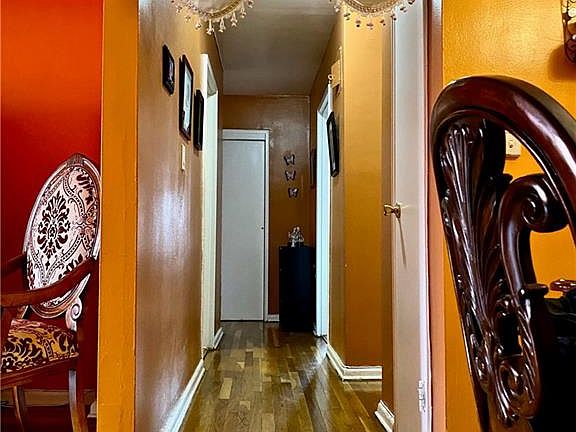 4th image of 2385 Barker Ave APT 5R